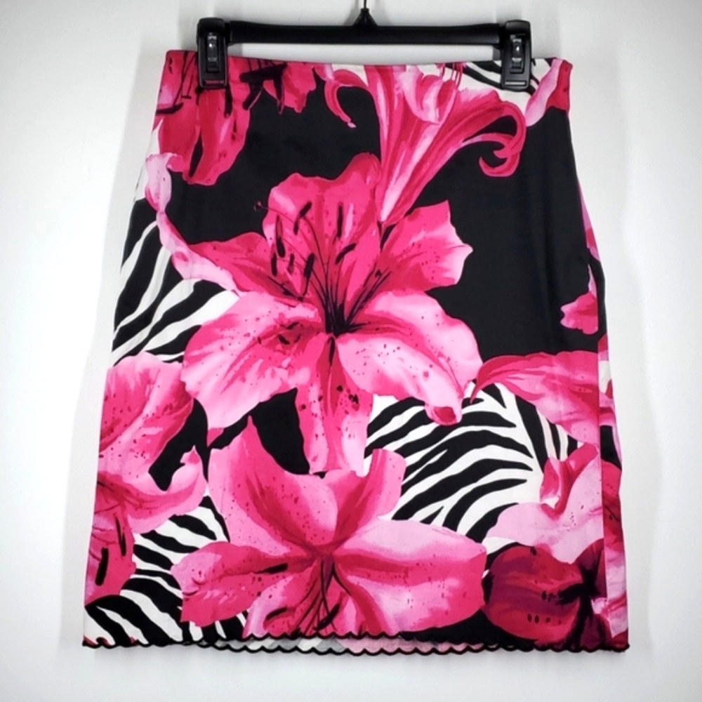 Olivia & Grace Pink Lily Zebra Print Mini Skirt Floral Animal Print Size 8 NWOT - Picture 1 of 13